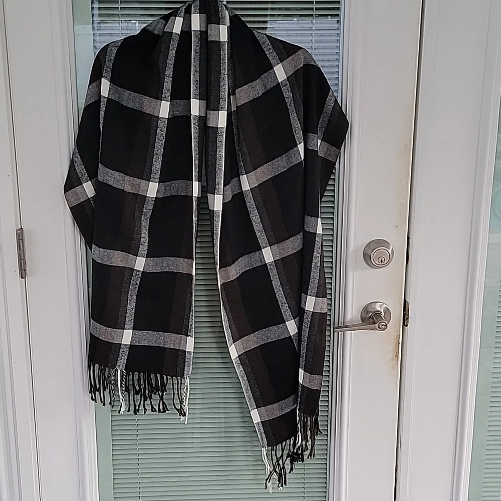 Black, White & Brown 100% Cashmere Made In Scotland Scarf 70 in Long